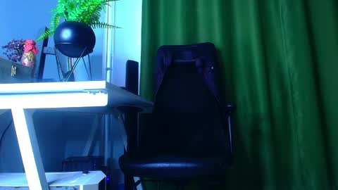 MasterRomania  online show from April 21, 5:35 am