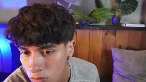 AndreWortix online show from April 24, 3:09 am