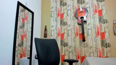   online show from March 1, 9:37 pm