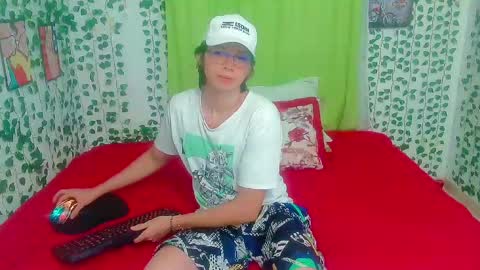 Andy Gray online show from May 1, 5:04 pm
