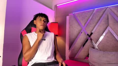 andy online show from October 15, 3:36 am