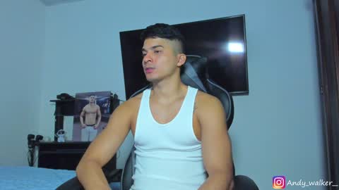 Snapshot of andy_walker_ chatting on January 28, 7:00 pm Andres online show from January 28, 7:00 pm