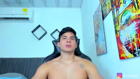 Snapshot of andy_walker_ chatting on September 18, 5:26 pm Andres online show from September 18, 5:26 pm