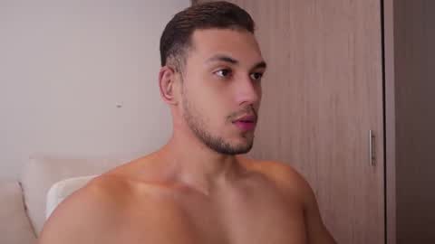 Snapshot of andy_weld chatting on October 17, 1:48 pm my onlyfans online show from October 17, 1:48 pm