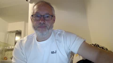 Andy online show from October 27, 11:29 pm