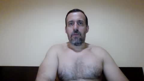 andygym44 online show from April 22, 8:46 pm