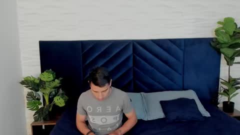 Snapshot of andyjoy_ chatting on February 12, 11:29 am Andy Joy online show from February 12, 11:29 am
