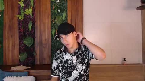 Snapshot of andyjoy_ chatting on January 25, 11:44 am Andy Joy online show from January 25, 11:44 am