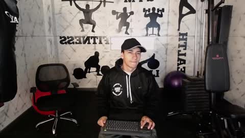 Snapshot of andyjoy_ chatting on January 27, 11:43 am Andy Joy online show from January 27, 11:43 am