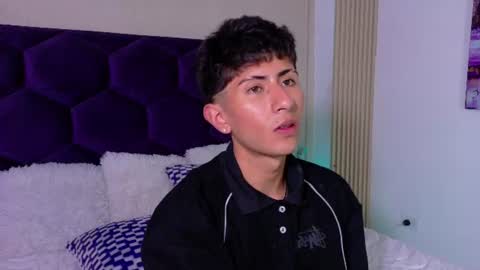 andyjustgame  online show from July 13, 4:47 am