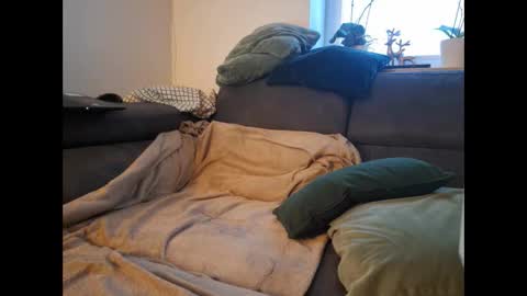 ShortyfromS online show from December 16, 8:52 am