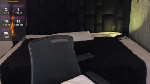 Andy online show from November 5, 10:01 pm