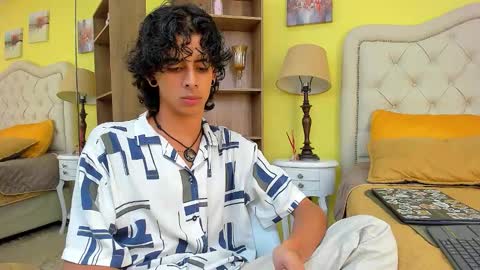 Snapshot of andyxibrat chatting on October 15, 9:22 pm andyxibrat online show from October 15, 9:22 pm