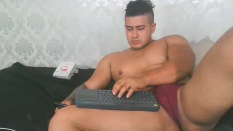 Angel Lein online show from November 5, 10:01 pm