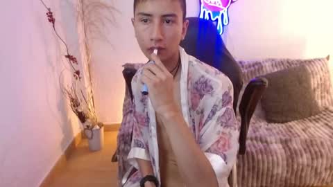 Angel online show from November 26, 5:10 am