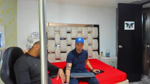 Angel And Cris online show from September 10, 12:15 pm