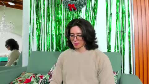 Angel Bennet online show from December 20, 3:47 am