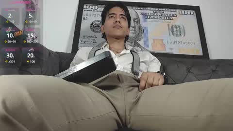 Snapshot of angelbianchi chatting on December 14, 7:25 pm Angel Bianchi online show from December 14, 7:25 pm