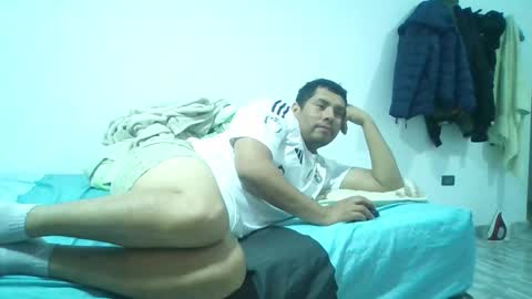 Snapshot of angeldavid90 chatting on September 21, 2:55 am angeldavid90 online show from September 21, 2:55 am