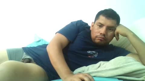 Snapshot of angeldavid90 chatting on October 7, 6:23 pm angeldavid90 online show from October 7, 6:23 pm