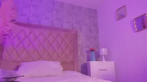 Angel Doll online show from March 18, 5:43 am