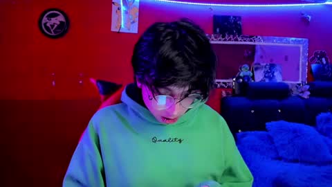 Angel  online show from December 12, 4:48 am