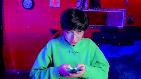 Angel  online show from March 9, 11:35 pm