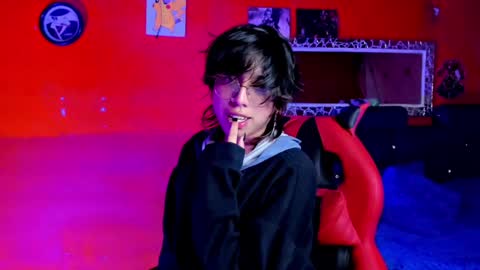 Angel  online show from February 4, 5:21 am