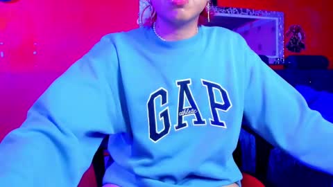 Angel  online show from February 18, 4:27 pm