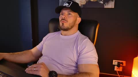 BlackWolf online show from April 23, 10:53 am