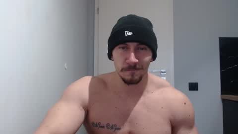 Snapshot of angelofit chatting on February 8, 12:06 pm ------- SEX SHOW WITH GUYS AND GIRLS MUSCLE SHOW online show from February 8, 12:06 pm