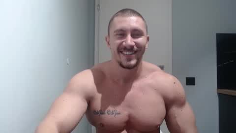 Snapshot of angelofit chatting on December 7, 6:37 pm ------- SEX SHOW WITH GUYS AND GIRLS MUSCLE SHOW online show from December 7, 6:37 pm