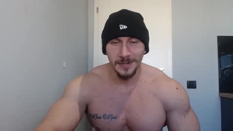 Snapshot of angelofit chatting on January 11, 1:01 pm ------- SEX SHOW WITH GUYS AND GIRLS MUSCLE SHOW online show from January 11, 1:01 pm