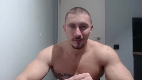 Snapshot of angelofit chatting on February 26, 6:42 pm ------- SEX SHOW WITH GUYS AND GIRLS MUSCLE SHOW online show from February 26, 6:42 pm