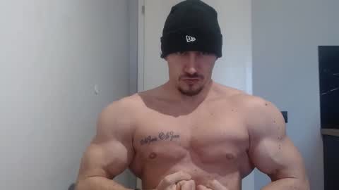 Snapshot of angelofit chatting on February 20, 9:22 am ------- SEX SHOW WITH GUYS AND GIRLS MUSCLE SHOW online show from February 20, 9:22 am