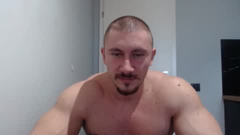 Snapshot of angelofit chatting on January 5, 9:05 am ------- SEX SHOW WITH GUYS AND GIRLS MUSCLE SHOW online show from January 5, 9:05 am