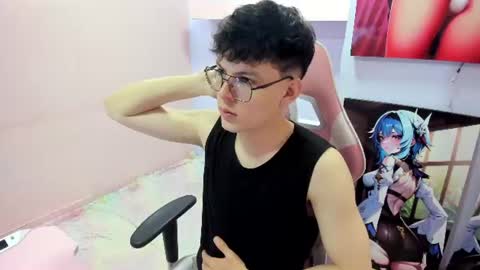 angelo online show from June 20, 2:11 pm