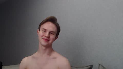 Angel online show from January 28, 7:10 pm