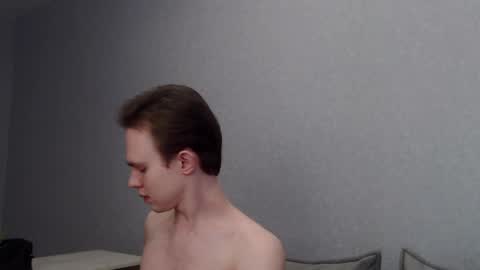 Angel online show from March 6, 9:03 am