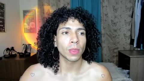 angelwhitte online show from March 19, 2:48 am