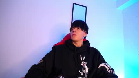 anhonymus online show from November 18, 3:32 am