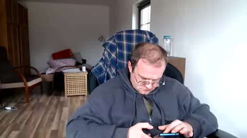 animal_michael online show from March 8, 9:46 am