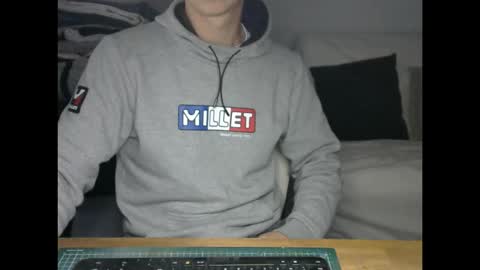 annecylake online show from October 6, 9:25 am