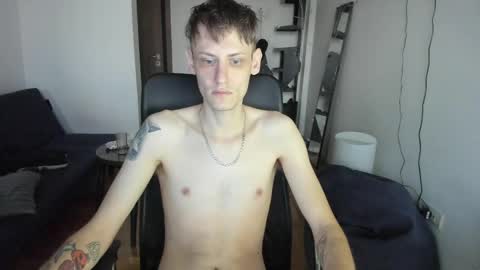    online show from April 30, 11:39 am