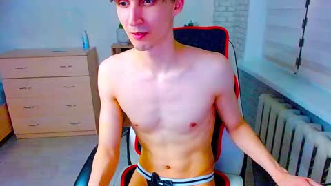 Snapshot of anthony_broown chatting on February 26, 9:35 pm anthony_broown online show from February 26, 9:35 pm