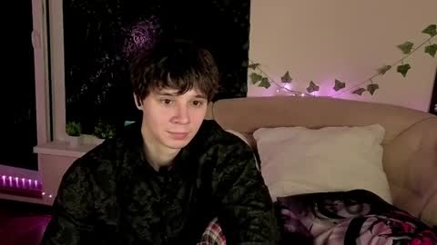 Anthony online show from April 18, 7:07 pm