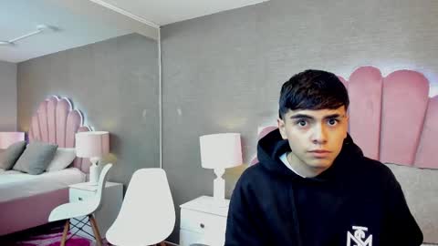 AnthonyRiverss online show from March 6, 12:19 pm