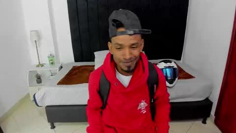 Snapshot of anthoy_wayans chatting on January 14, 12:11 am online show from January 14, 12:11 am