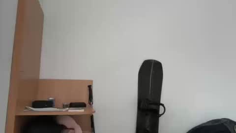 antoine_ggl online show from March 12, 9:06 am