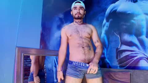 Snapshot of antoinemoretti chatting on October 9, 9:41 pm antoinemoretti online show from October 9, 9:41 pm